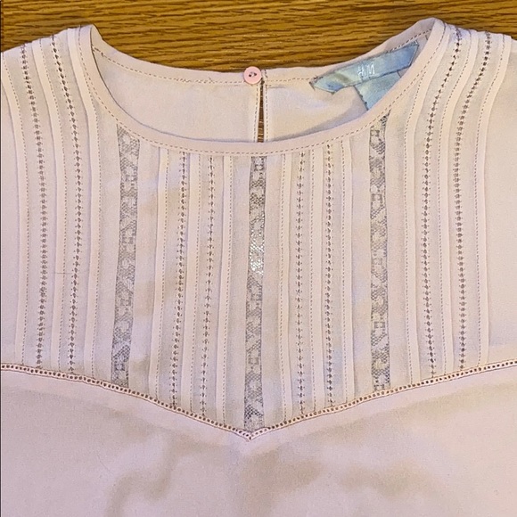 H&M baby pink blouse - Picture 3 of 3